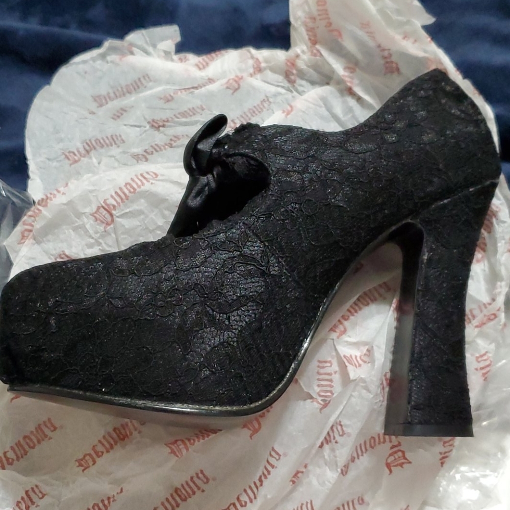 Heels Black